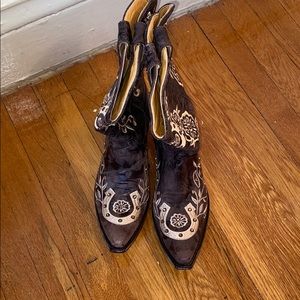 Old gringo boots worn once!